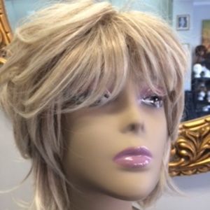 New Human Hair Full Wig Honey Ash Layered Cut